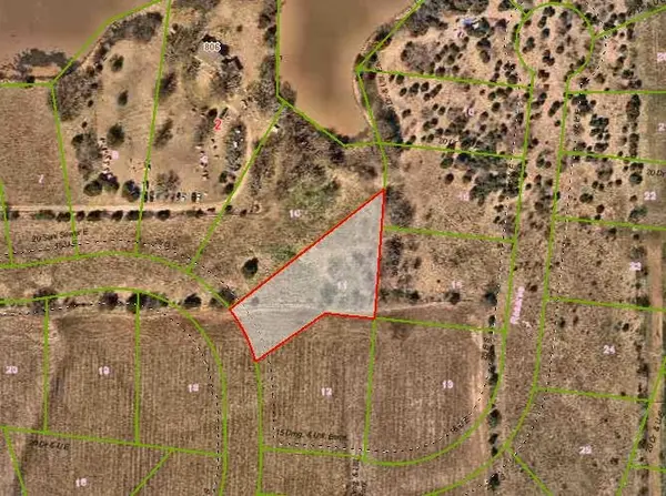 16620 W Hickory St, Goddard, KS 67052