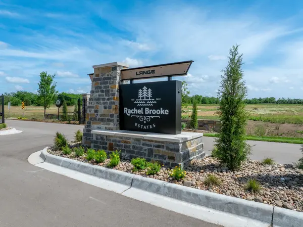 16526 W Hickory Ct, Goddard, KS 67052