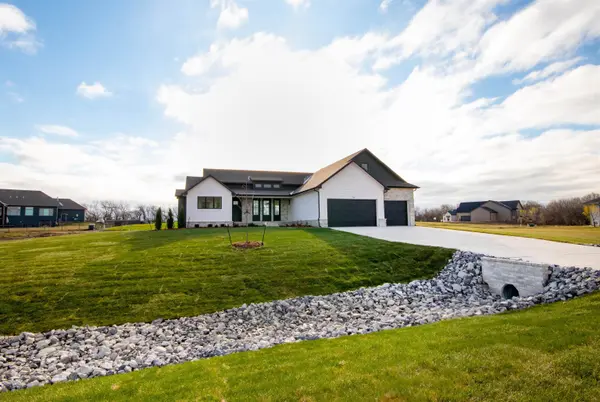 224 Cedar Ranch St, Derby, KS 67037