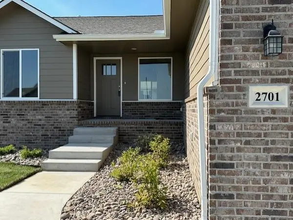 2701 N Mainsgate  Dr, Augusta, KS 67010