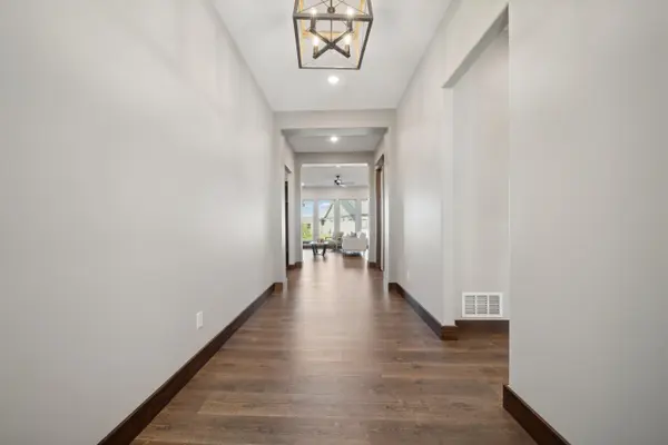 1626 S Dove Place, Goddard, KS 67052