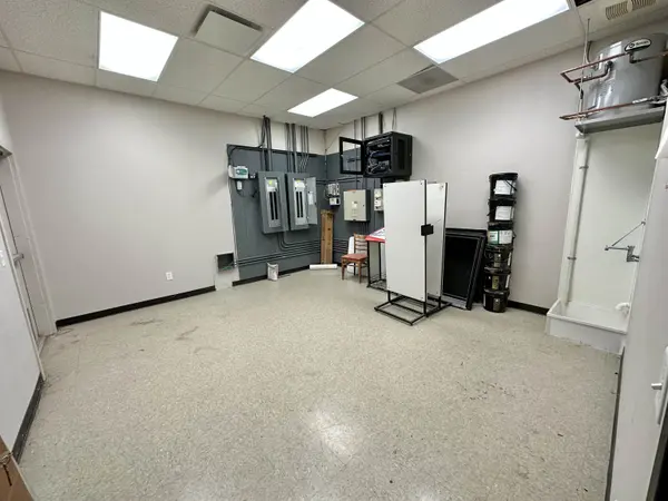 11747 E Kellogg, Wichita, KS 67207