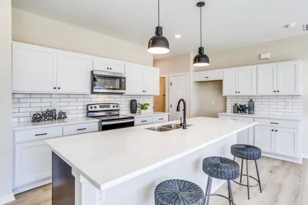 12099 W Swift Fox St, Wichita, KS 67223