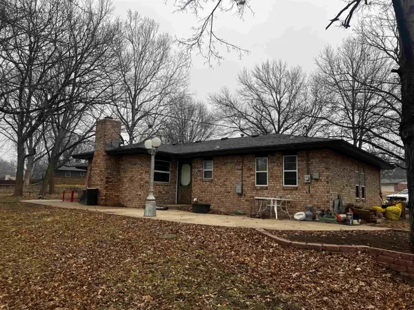1720 E Madison, Arkansas City, KS 67005