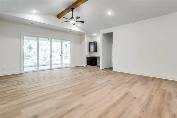 5563 Wandering Way, Maize, KS 67101