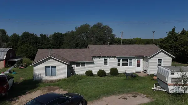 511 S Prairie Dr, Andover, KS 67002