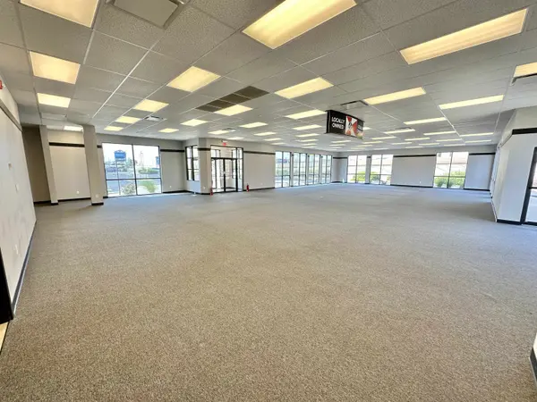 11747 E Kellogg, Wichita, KS 67207