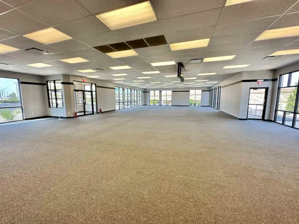 11747 E Kellogg, Wichita, KS 67207