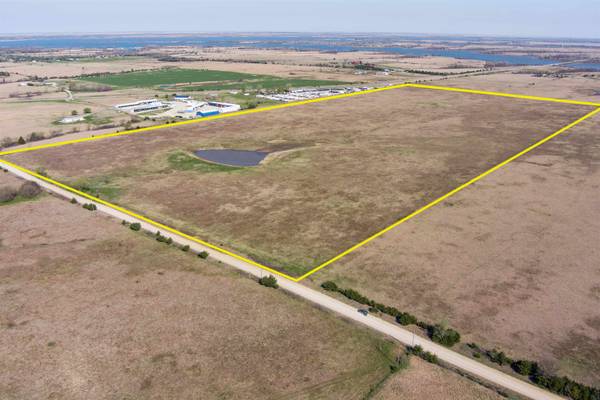 000 NE Parallel, El Dorado, KS 67042