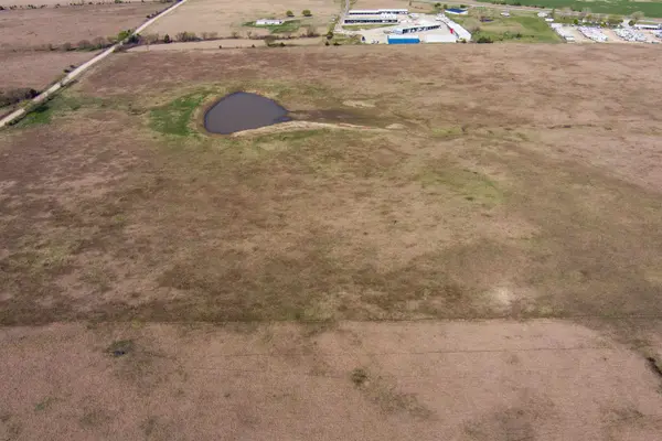 000 NE Parallel, El Dorado, KS 67042