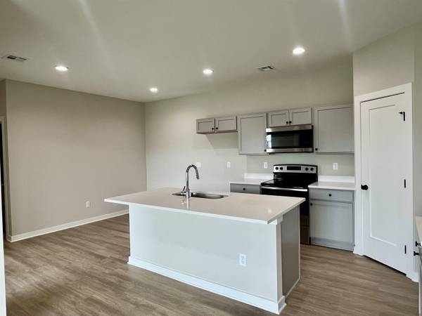 15344 W Kristina St, Goddard, KS 67052