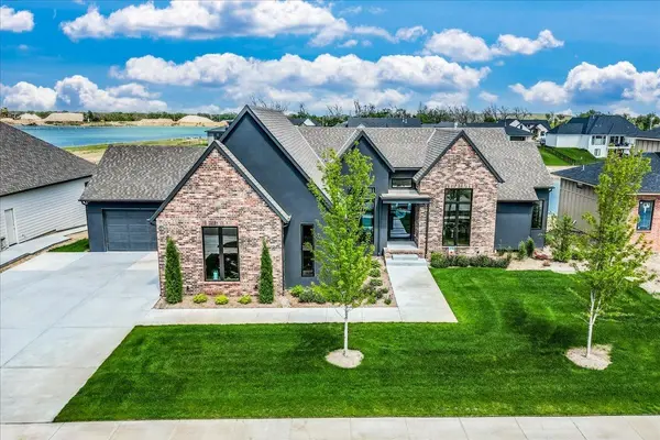 4612 N RIDGE PORT ST., Wichita, KS 67205-8824