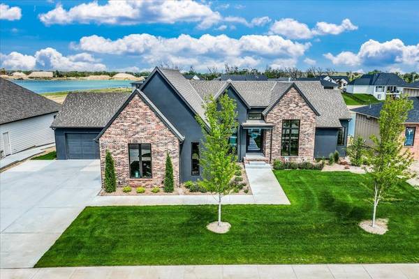 4612 N RIDGE PORT ST., Wichita, KS 67205-8824