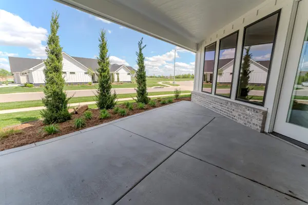 2718 W Shearwater St, Wichita, KS 67204