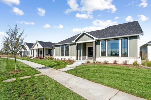 2722 W Shearwater St, Wichita, KS 67204