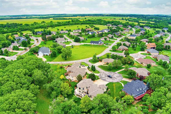 00000 Glencoe Circle, Salina, KS 67401