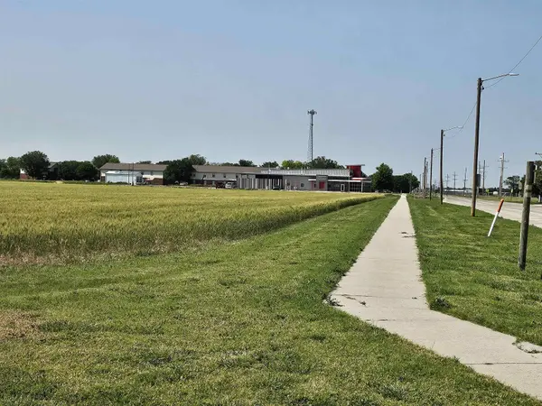 0 N Main, Mcpherson, KS 67460