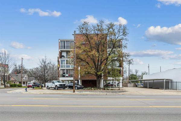 330 W Central, El Dorado, KS 67042