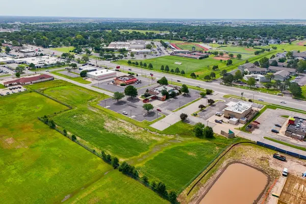 3.67 +/-Acres W. Central Ave & N. Tyler Rd, Wichita, KS 67212