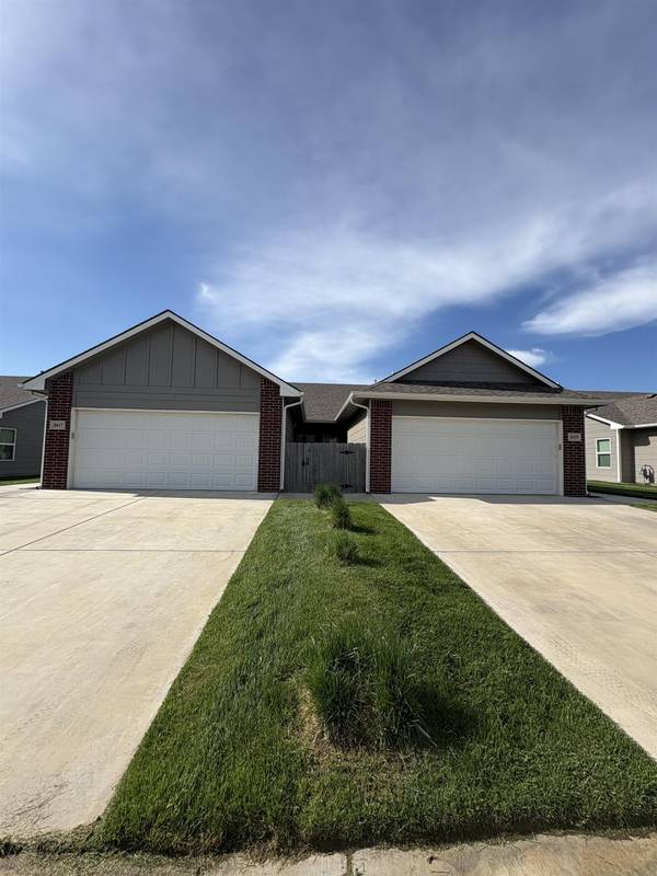 2617-2619 W 55th St N, Wichita, KS 67204