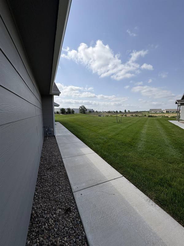 2817-2819 W 55th St N, Wichita, KS 67204