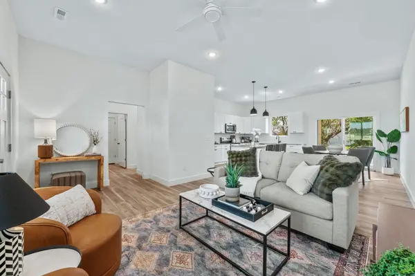 507 E Elmwood St, Park City, KS 67147