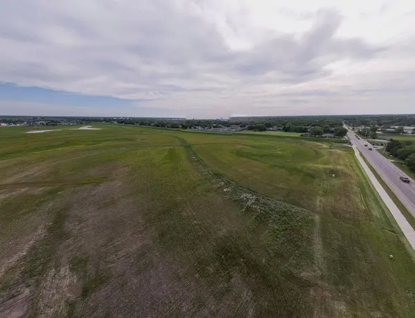 Lot 1 Block A E Amber Ridge, Valley Center, KS 67147