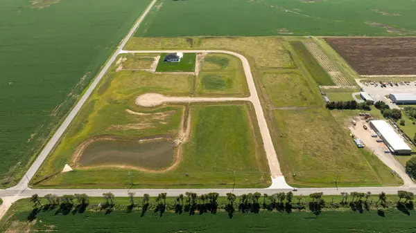 1234 W Eagle Crest Ct, Colwich, KS 67030