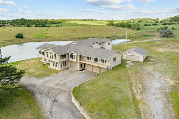 279 N 170th Rd, Bennington, KS 67422