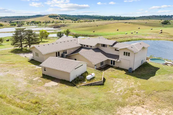 279 N 170th Rd, Bennington, KS 67422