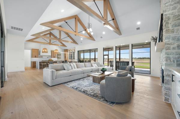 16671 W Hickory St, Goddard, KS 67052