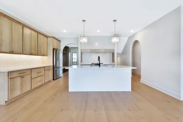 12369 E Woodspring Ct, Wichita, KS 67226