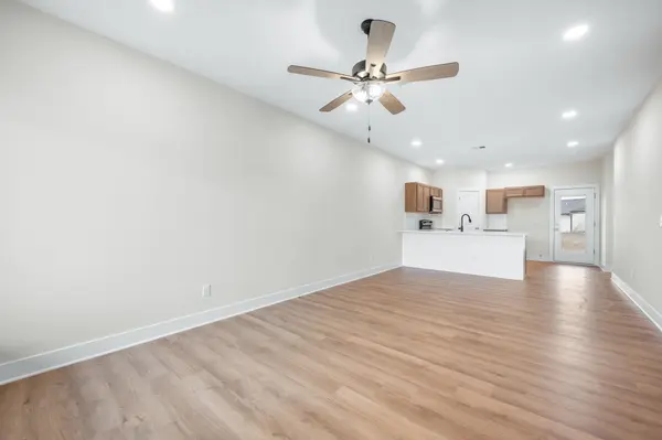 841 S Wybern St, Valley Center, KS 67147-8977