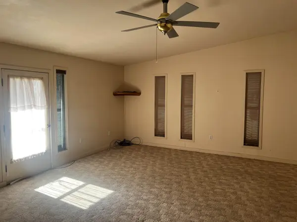 1702 N 8, Arkansas City, KS 67005