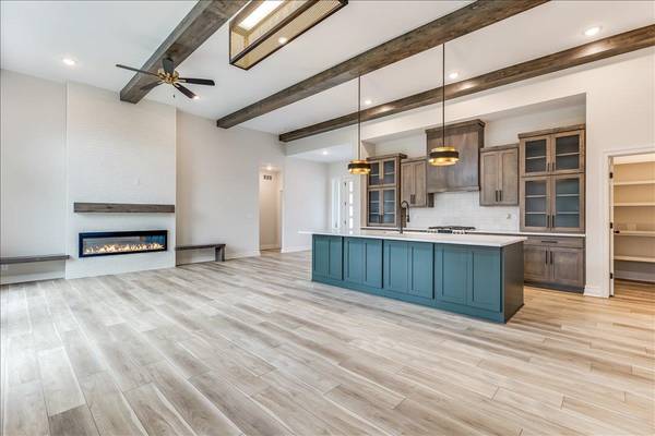 4462 N Grey Meadows, Maize, KS 67101