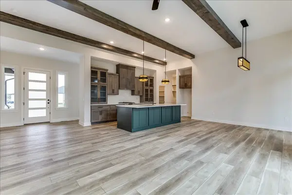4462 N Grey Meadows, Maize, KS 67101