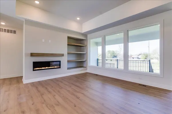 9658 W Cedar Lane, Maize, KS 67101