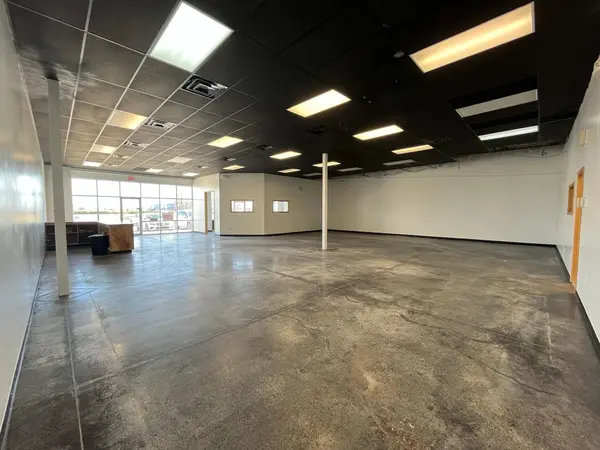 210 S Centennial Dr, Mcpherson, KS 67460