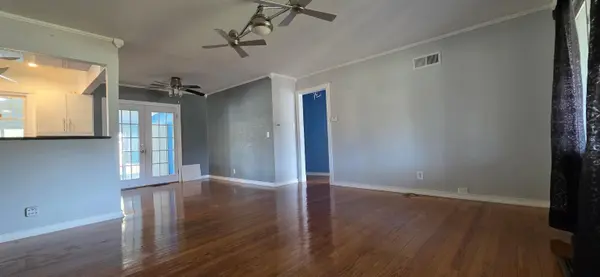 1424 Norwood Ave, El Dorado, KS 67042