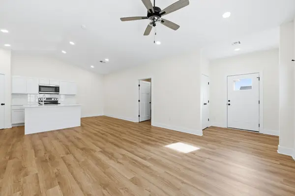 16908 W Kashmir St, Goddard, KS 67052-0149