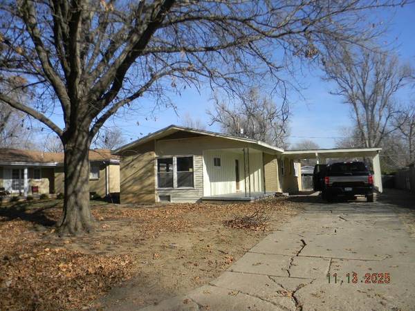 354 N Slade, Haysville, KS 67060
