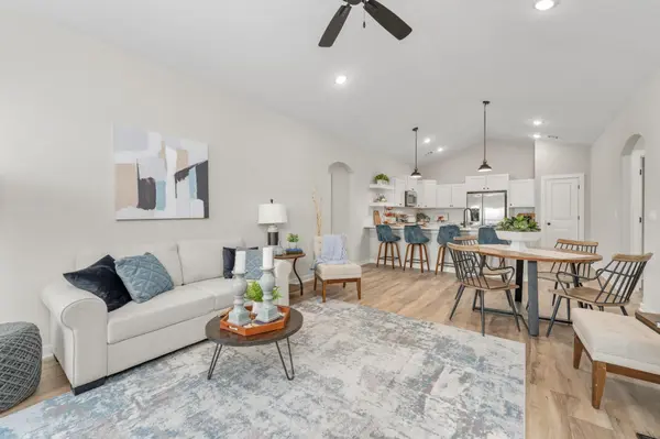 2144 E Elk Ridge Ave, Goddard, KS 67052