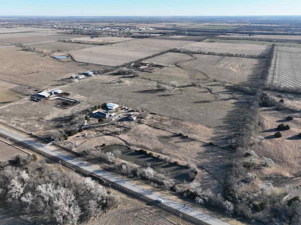 4608 SW Butler Rd, Benton, KS 67017