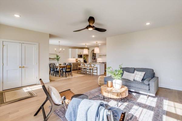 4456 N Bluestem St, Maize, KS 67101