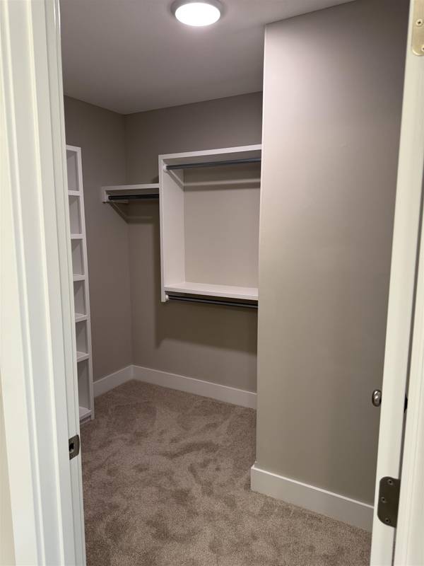 2373 S Saddle Cir, Wichita, KS 67235