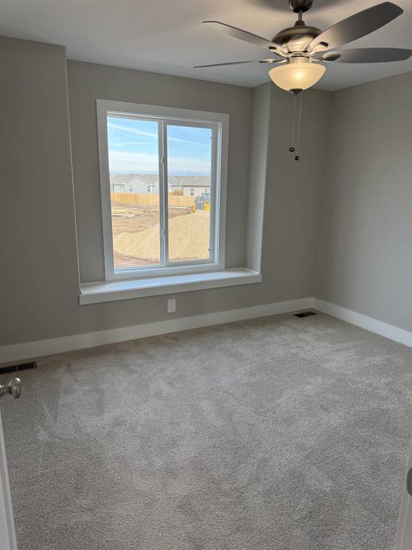 2373 S Saddle Cir, Wichita, KS 67235