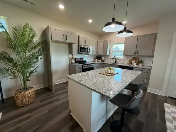 9002 E Forbes Cir., Bel Aire, KS 67226