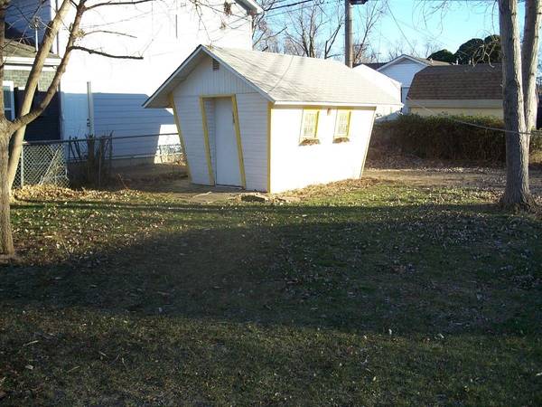 7609 E indianapolis, Wichita, KS 67207