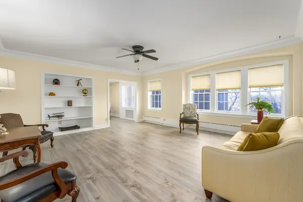 115 S Rutan Ave 5 E, Wichita, KS 67218