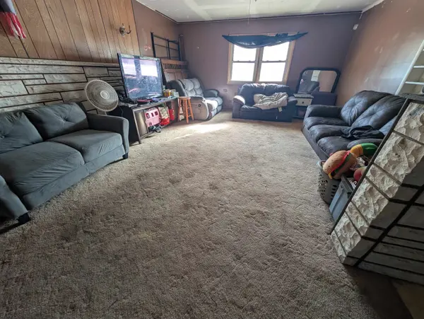 220-224 W Harry St, Wichita, KS 67213